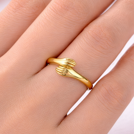 The Anorias Hug Ring